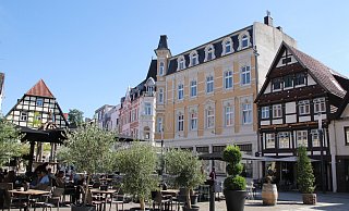 Der Neue Markt gehört zu den schönen Plätzen in Herford. Aber auch dort sind Leerstände in den anliegenden Geschäften ein Thema. - SUSANNE BLERSCH Der Neue Markt gehört zu den schönen Plätzen in Herford. Aber auch dort sind Leerstände in den anliegenden Geschäften ein Thema. - SUSANNE BLERSCH