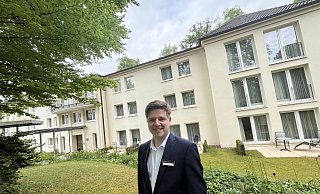 Der Hotel-Anbau Villa Anna stammt aus den 90er Jahren. Im Hotel organisiert Florian Linkenheil mit seiner Kollegin Caterina Cammarano das EM-Projekt. - Jens Reddeker Der Hotel-Anbau Villa Anna stammt aus den 90er Jahren. Im Hotel organisiert Florian Linkenheil mit seiner Kollegin Caterina Cammarano das EM-Projekt. - Jens Reddeker
