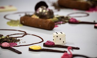 Löffel, Würfel und Zigarre bringen schließlich den Sieg bei "Das große Backen - die Profis". - Claudius Pflug Löffel, Würfel und Zigarre bringen schließlich den Sieg bei "Das große Backen - die Profis". - Claudius Pflug