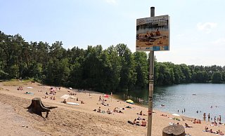 Bei gutem Wetter ist auch unter der Woche einiges los am Habichtsee. - (Archivbild) Mareike Gröneweg Bei gutem Wetter ist auch unter der Woche einiges los am Habichtsee. - (Archivbild) Mareike Gröneweg