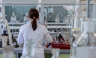 Entnommene Proben werden im Labor untersucht. - Pixabay Entnommene Proben werden im Labor untersucht. - Pixabay
