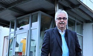 Norbert Hofnagel, Bürgermeister in Willebadessen, erhält Drohmails. - Simone Flörke Norbert Hofnagel, Bürgermeister in Willebadessen, erhält Drohmails. - Simone Flörke