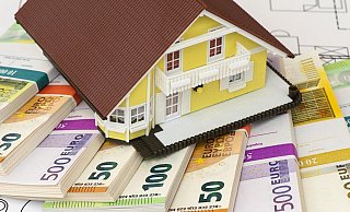 Interessierte konnten auf der Plattform den Wert des eigenen Hauses, des Wunschhauses – oder des Nachbarhauses ermitteln. Makler Sebastian Kraatz ließ kaum ein gutes Haar an dem Immobilienmarktplatz. - picture alliance Interessierte konnten auf der Plattform den Wert des eigenen Hauses, des Wunschhauses – oder des Nachbarhauses ermitteln. Makler Sebastian Kraatz ließ kaum ein gutes Haar an dem Immobilienmarktplatz. - picture alliance