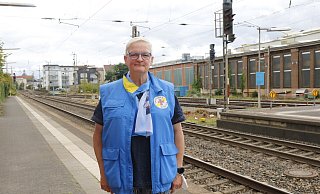 Sabine Bergmaier leitet die Bahnhofsmission in Paderborn. Seit Corona kommen mehr Menschen. - Janina Pietruschka Sabine Bergmaier leitet die Bahnhofsmission in Paderborn. Seit Corona kommen mehr Menschen. - Janina Pietruschka