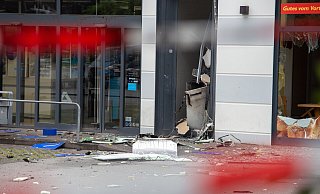 Im Juni wurde ein Geldautomat am Heidecenter gesprengt. Kurz danach traf es die Filiale in Borchen. - Niklas Tüns Im Juni wurde ein Geldautomat am Heidecenter gesprengt. Kurz danach traf es die Filiale in Borchen. - Niklas Tüns