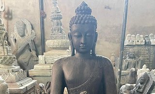 Dieser Buddha sollte eigentlich auf dem LGS-Gelände stehen - daraus wird aber nun nichts. - Stiftung Sowa Rigpa Dieser Buddha sollte eigentlich auf dem LGS-Gelände stehen - daraus wird aber nun nichts. - Stiftung Sowa Rigpa