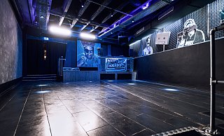 Die Tanzfläche im Club Wohlsein wird bis auf Weiteres leer bleiben. - Club Wohlsein Die Tanzfläche im Club Wohlsein wird bis auf Weiteres leer bleiben. - Club Wohlsein