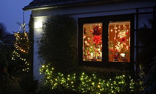 So schön und in diesem Jahr so teuer: Weihnachtsbeleuchtung. - Mascha Brichta So schön und in diesem Jahr so teuer: Weihnachtsbeleuchtung. - Mascha Brichta