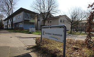 Mehrere Schülerinnen und Schüler sowie Lehrerinnen und Lehrer leiden unter einer Magen-Darm-Infektion. - Björn Kenter Mehrere Schülerinnen und Schüler sowie Lehrerinnen und Lehrer leiden unter einer Magen-Darm-Infektion. - Björn Kenter