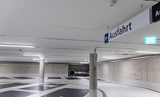 Ein neues Parkhaus dürfe höchstens 16 Meter hoch werden, müsse aber mindestens drei Vollgeschosse haben. - Symbolfoto/ picture alliance Ein neues Parkhaus dürfe höchstens 16 Meter hoch werden, müsse aber mindestens drei Vollgeschosse haben. - Symbolfoto/ picture alliance