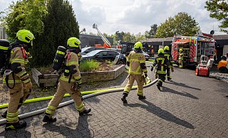 60 Feuerwehrleute wurden alarmiert. - Niklas Tüns 60 Feuerwehrleute wurden alarmiert. - Niklas Tüns