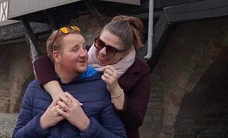 Gesucht und gefunden: Dominic Schiffer und Lina E. lernten sich bei der Dating-Sendung "First Dates" kennen und lieben. - Dominic Schiffer Gesucht und gefunden: Dominic Schiffer und Lina E. lernten sich bei der Dating-Sendung "First Dates" kennen und lieben. - Dominic Schiffer