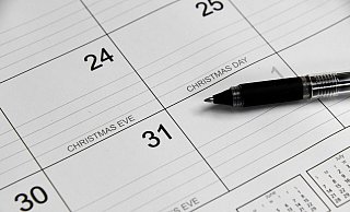 An den Feiertagen und zwischen den Jahren gibt es oft unübliche Öffnungszeiten, über die wir Sie informieren. - Symbolbild/Pixabay An den Feiertagen und zwischen den Jahren gibt es oft unübliche Öffnungszeiten, über die wir Sie informieren. - Symbolbild/Pixabay