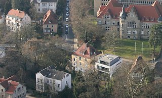 Die Villa ist auf diesem Luftbild von 2009 unten links zu sehen. - Frank-Michael Kiel-Steinkamp Die Villa ist auf diesem Luftbild von 2009 unten links zu sehen. - Frank-Michael Kiel-Steinkamp