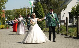 Das Königspaar bei der Parade. - Lisa Richter Das Königspaar bei der Parade. - Lisa Richter