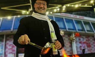 Die Freunde der Feuerzangenbowle starten eine Aktion am 30. Dezember. - Torben Dümke Die Freunde der Feuerzangenbowle starten eine Aktion am 30. Dezember. - Torben Dümke