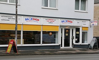 Seit Ende Januar gab es im Backshop an der Königstraße deutsche und türkische Backwaren. - Anthea Moschner Seit Ende Januar gab es im Backshop an der Königstraße deutsche und türkische Backwaren. - Anthea Moschner