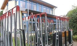 Der Fensteraustausch soll bis zum Schulstart abgeschlossen sein. - Ekkehard Wind Der Fensteraustausch soll bis zum Schulstart abgeschlossen sein. - Ekkehard Wind