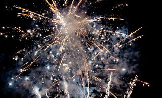 Vermutlich hatten die Gäste oder die Gastgeber einer Hochzeitsgesellschaft das Feuerwerk abgefackelt. - Pixabay Vermutlich hatten die Gäste oder die Gastgeber einer Hochzeitsgesellschaft das Feuerwerk abgefackelt. - Pixabay