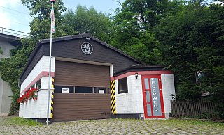 Der bisherige Standort des Feuerwehrgerätehauses Himmighausen ist viel zu klein. Ein Neubau muss her. - David Schellenberg Der bisherige Standort des Feuerwehrgerätehauses Himmighausen ist viel zu klein. Ein Neubau muss her. - David Schellenberg