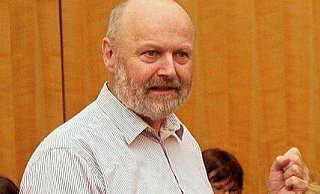 Erziehungswissenschaftler Richard Wagner (68) berät alle städtischen Kitas in Gütersloh. - Neue Westfaelische Zeitung Erziehungswissenschaftler Richard Wagner (68) berät alle städtischen Kitas in Gütersloh. - Neue Westfaelische Zeitung
