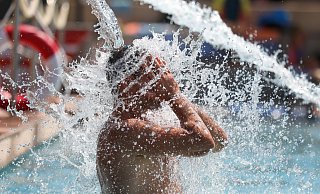 Badewetter in OWL: Der Sommer startet im September nochmal richtig durch. - Thomas Warnack Badewetter in OWL: Der Sommer startet im September nochmal richtig durch. - Thomas Warnack