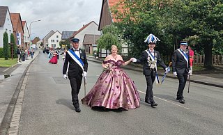 Die neuen Regenten von Daseburg sind Matthias und seine Frau Annette Gröne. - Nicole Kuper Die neuen Regenten von Daseburg sind Matthias und seine Frau Annette Gröne. - Nicole Kuper