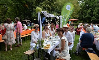 Egal ob Maiwiesenpicknick, Theater oder Hiphop-Festival: Dieses Wochenende ist in Enger und Sepnge einiges los. - Stadt Enger Egal ob Maiwiesenpicknick, Theater oder Hiphop-Festival: Dieses Wochenende ist in Enger und Sepnge einiges los. - Stadt Enger