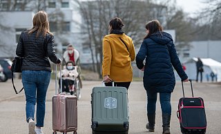 Innerhalb der ersten drei Monate nach Beginn des Krieges kamen etwa 146.000 Menschen aus der Ukraine nach NRW. - dpa Innerhalb der ersten drei Monate nach Beginn des Krieges kamen etwa 146.000 Menschen aus der Ukraine nach NRW. - dpa