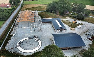 Rund drei Millionen Euro sollte der Bau der Riding-Ranch der Gütersloher Unternehmerin Barbara Hagedorn kosten. - Andreas Frücht Rund drei Millionen Euro sollte der Bau der Riding-Ranch der Gütersloher Unternehmerin Barbara Hagedorn kosten. - Andreas Frücht