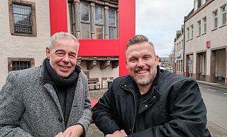 Martin Tilgner und Sebastian Hegener hatten mit „Höxter ist unser Ding“ im Herbst den großen Song-Contest am Weserufer gewonnen. - LGS Martin Tilgner und Sebastian Hegener hatten mit „Höxter ist unser Ding“ im Herbst den großen Song-Contest am Weserufer gewonnen. - LGS