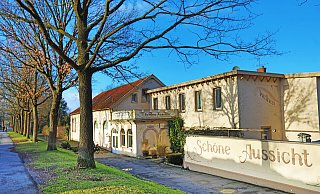 Das frühere Ausflugslokal "Schöne Aussicht" an der Promenade wird vorerst nicht aus dem Dornröschenschlaf geweckt. - Sarah Jonek Das frühere Ausflugslokal "Schöne Aussicht" an der Promenade wird vorerst nicht aus dem Dornröschenschlaf geweckt. - Sarah Jonek