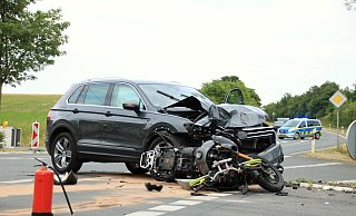 Ein Motorradfahrer starb Mitte Juni 2023 auf der L755 bei Nieheim-Merlsheim. - David Schellenberg Ein Motorradfahrer starb Mitte Juni 2023 auf der L755 bei Nieheim-Merlsheim. - David Schellenberg
