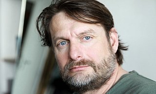 Schauspieler Peter Trabner, aus vielen TV-Serien und Filmen bekannt, wird zum ersten Mal den Paderborner Jahresrückblick in der Paderhalle moderieren. - Stadt Paderborn Schauspieler Peter Trabner, aus vielen TV-Serien und Filmen bekannt, wird zum ersten Mal den Paderborner Jahresrückblick in der Paderhalle moderieren. - Stadt Paderborn