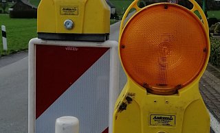 Der Sturm hat für Sperrungen gesorgt. - (Symbolbild): Ingrun Waschneck Der Sturm hat für Sperrungen gesorgt. - (Symbolbild): Ingrun Waschneck