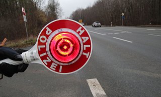 Ein Autofahrer hat Widerstand bei einer Polizeikontrolle geleistet. - Archivbild: Jobst Lüdeking Ein Autofahrer hat Widerstand bei einer Polizeikontrolle geleistet. - Archivbild: Jobst Lüdeking