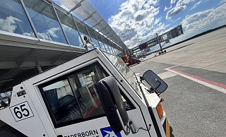 Am Flughafen Paderborn/Lippstadt werden zunächst vier Wochen lang Kreuzfahrt-Passagiere mit Destination Mallorca abfliegen und ankommen. - Jens Reddeker Am Flughafen Paderborn/Lippstadt werden zunächst vier Wochen lang Kreuzfahrt-Passagiere mit Destination Mallorca abfliegen und ankommen. - Jens Reddeker