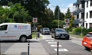 Die Poller auf der Schützenbrücke sollen in der Nacht zu Freitag eingesetzt werden. - Ulf Hanke Die Poller auf der Schützenbrücke sollen in der Nacht zu Freitag eingesetzt werden. - Ulf Hanke
