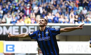 Ein Marvin Pieringer in Jubelpose ist derzeit wahrlich kein Bild mit Seltenheitswert. Hier feiert er seinen 6:2-Treffer im Heimspiel gegen Kiel. - Imago Images Ein Marvin Pieringer in Jubelpose ist derzeit wahrlich kein Bild mit Seltenheitswert. Hier feiert er seinen 6:2-Treffer im Heimspiel gegen Kiel. - Imago Images