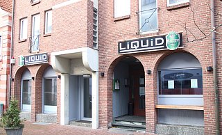 Von der Sperrstunde in der Niedernstraße betroffen: Die Lübbecker Bar "Liquid" muss um 3 statt um 5 Uhr morgens schließen. - Frank Hartmann Von der Sperrstunde in der Niedernstraße betroffen: Die Lübbecker Bar "Liquid" muss um 3 statt um 5 Uhr morgens schließen. - Frank Hartmann
