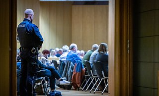 Zum Glück selten - geschützte Politik im Bielefelder Rat. - Sarah Jonek Fotografie Zum Glück selten - geschützte Politik im Bielefelder Rat. - Sarah Jonek Fotografie