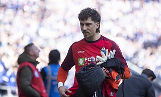 Der Vertrag von SCP-Kapitän Jannik Huth läuft im Sommer aus. Der Verein hat bestätigt, dass Huth Paderborn nach der laufenden Saison verlassen wird. - IMAGO/Beautiful Sports Der Vertrag von SCP-Kapitän Jannik Huth läuft im Sommer aus. Der Verein hat bestätigt, dass Huth Paderborn nach der laufenden Saison verlassen wird. - IMAGO/Beautiful Sports
