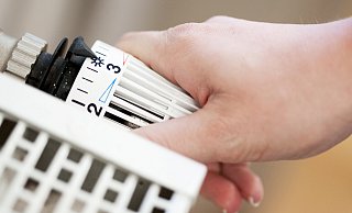 Ziel der Wärmeplanung für Paderborn ist es, den Anteil der Wärme aus regenerativen Quellen deutlich zu steigern. Derzeit beträgt der Anteil laut der Stadt vier Prozent. - (c) dpa-tmn Ziel der Wärmeplanung für Paderborn ist es, den Anteil der Wärme aus regenerativen Quellen deutlich zu steigern. Derzeit beträgt der Anteil laut der Stadt vier Prozent. - (c) dpa-tmn