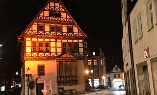Keiner darf mehr raus. Ob mit der Notbremse auch die Ausgangssperren im Kreis Höxter kommen, hängt allein vom Inzidenzwert ab. - Thomas Kube Keiner darf mehr raus. Ob mit der Notbremse auch die Ausgangssperren im Kreis Höxter kommen, hängt allein vom Inzidenzwert ab. - Thomas Kube