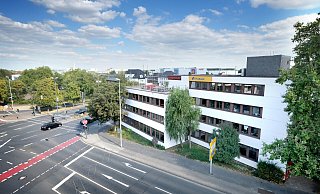 Begehrte 9.500 Quadratmeter im Winkel von Kaiserstraße und Friedrich-Ebert-Straße. Das Gebäude soll weichen. - Andreas Frücht Begehrte 9.500 Quadratmeter im Winkel von Kaiserstraße und Friedrich-Ebert-Straße. Das Gebäude soll weichen. - Andreas Frücht