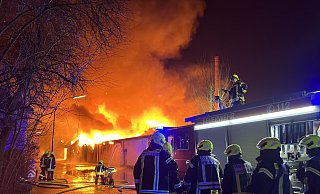 Ein verheerender Großbrand hatte im Februar hunderte Einsatzkräfte in Rheda-Wiedenbrück auf den Plan gerufen. - Thorsten Heß Ein verheerender Großbrand hatte im Februar hunderte Einsatzkräfte in Rheda-Wiedenbrück auf den Plan gerufen. - Thorsten Heß