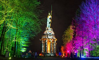 Bald ist es wieder soweit - Mitte März geht die Veranstaltung "Der Hermann leuchtet" in die nächste Saison. - LightArt Show Production Bald ist es wieder soweit - Mitte März geht die Veranstaltung "Der Hermann leuchtet" in die nächste Saison. - LightArt Show Production