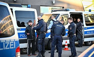 Große Drogenrazzia der Polizei an der "Tüte" - Barbara Franke Große Drogenrazzia der Polizei an der "Tüte" - Barbara Franke