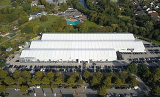 In der Löhner Area-30-Halle gab es bei der Gewerbeschau einige leere Flächen. - Trendfairs In der Löhner Area-30-Halle gab es bei der Gewerbeschau einige leere Flächen. - Trendfairs