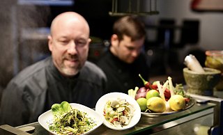 Das Restaurant Numa in Bielefeld bietet seinen Besuchern eine sich ständig wechselnde Auswahl an asiatischen Gerichten. - Peter Unger Das Restaurant Numa in Bielefeld bietet seinen Besuchern eine sich ständig wechselnde Auswahl an asiatischen Gerichten. - Peter Unger